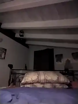 Snapshot of divinaerotica chatting on November 4, 6:01 pm divinaerotica online show from November 4, 6:01 pm