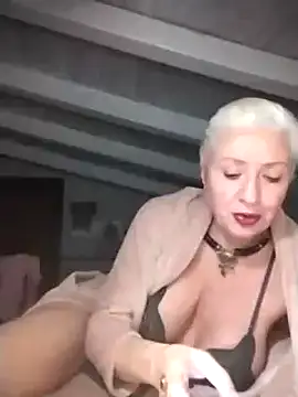 divinaerotica online show from March 13, 8:11 pm