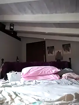 divinaerotica online show from February 22, 3:35 pm