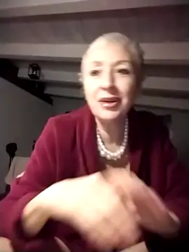 divinaerotica online show from March 8, 6:55 pm