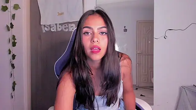 Snapshot of Tatiana250 chatting on October 21, 12:21 am Tatiana250 online show from October 21, 12:21 am