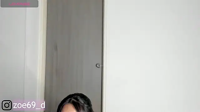 Snapshot of Tatiana250 chatting on February 17, 1:47 am Tatiana250 online show from February 17, 1:47 am