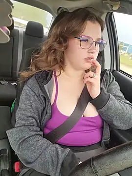 MrsJess online show from May 22, 3:54 pm