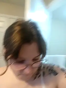 MrsJess online show from October 6, 3:13 pm