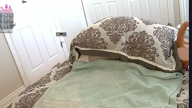 MrsJess online show from November 14, 8:23 pm