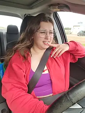 MrsJess online show from June 4, 5:17 pm
