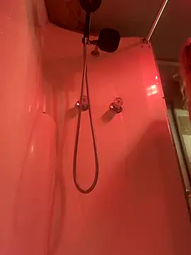 kcmo1010 online show from November 23, 3:05 am