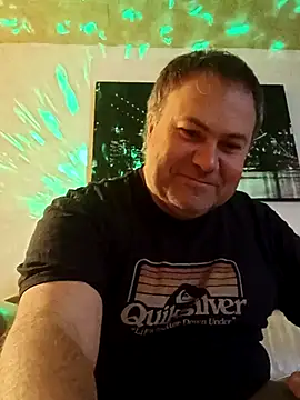 Snapshot of Pourleplasirs chatting on March 21, 1:34 am Pourleplasirs online show from March 21, 1:34 am