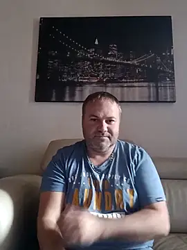 Pourleplasirs online show from November 17, 1:59 pm