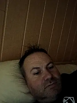 Snapshot of Pourleplasirs chatting on November 8, 5:16 pm Pourleplasirs online show from November 8, 5:16 pm