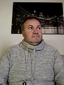 Pourleplasirs online show from November 21, 9:36 pm