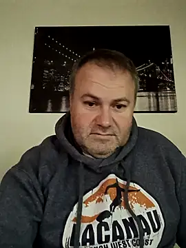 Pourleplasirs online show from November 22, 9:35 pm