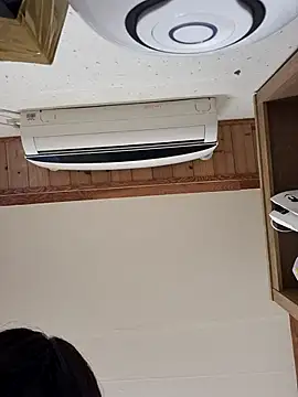 Tyyyggjju online show from October 26, 4:57 am