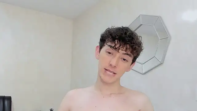 miketwink online show from December 20, 4:59 am