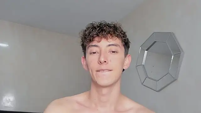 miketwink online show from November 13, 10:02 pm