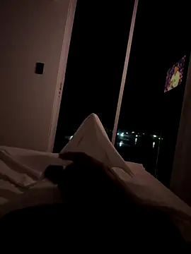 jhonnes  online show from October 26, 2:45 am