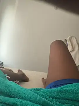 jhonnes  online show from October 7, 8:32 pm