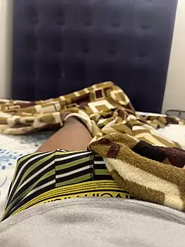 jhonnes  online show from March 14, 4:32 am