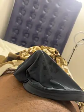 jhonnes  online show from February 28, 4:10 am