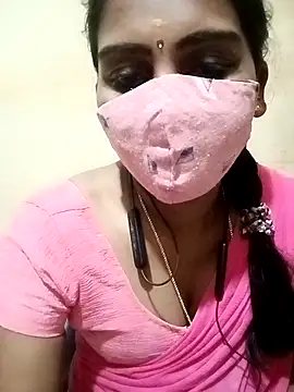 Snapshot of Tamil_roja17 chatting on October 16, 5:32 pm Tamil roja17 online show from October 16, 5:32 pm