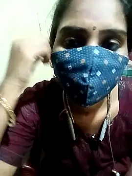 Snapshot of Tamil_roja17 chatting on March 15, 5:37 pm Tamil roja17 online show from March 15, 5:37 pm