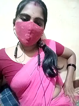Snapshot of Tamil_roja17 chatting on October 11, 5:25 pm Tamil roja17 online show from October 11, 5:25 pm