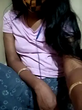 Snapshot of Tamil_roja17 chatting on February 20, 7:41 pm Tamil roja17 online show from February 20, 7:41 pm