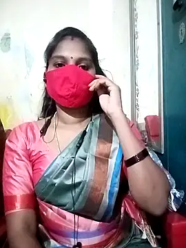 Snapshot of Tamil_roja17 chatting on October 14, 5:41 am Tamil roja17 online show from October 14, 5:41 am