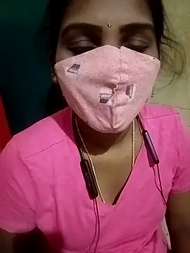 Snapshot of Tamil_roja17 chatting on October 15, 6:33 am Tamil roja17 online show from October 15, 6:33 am