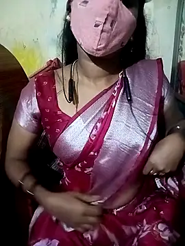Snapshot of Tamil_roja17 chatting on October 17, 5:55 am Tamil roja17 online show from October 17, 5:55 am