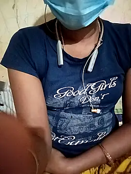 Snapshot of Tamil_roja17 chatting on February 26, 11:43 am Tamil roja17 online show from February 26, 11:43 am