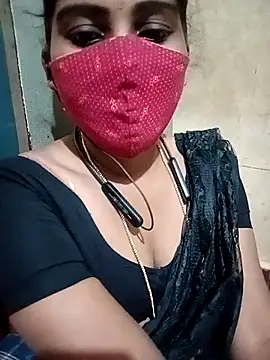 Snapshot of Tamil_roja17 chatting on October 9, 6:25 am Tamil roja17 online show from October 9, 6:25 am
