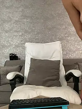 LillySquirtShot online show from April 2, 11:22 pm