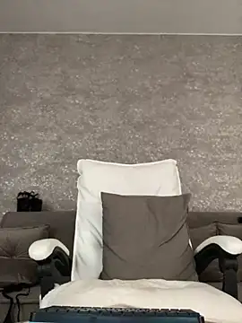 LillySquirtShot online show from March 31, 11:07 pm