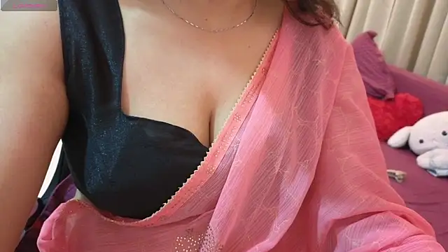 MISS MYRA online show from January 7, 4:56 pm