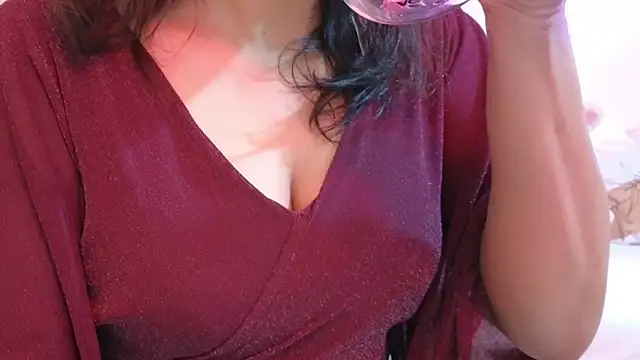 MISS MYRA online show from February 9, 10:13 am