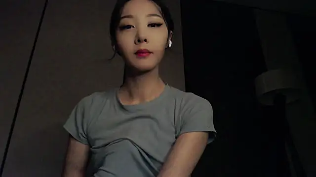 Fudzik0 online show from February 24, 3:40 am