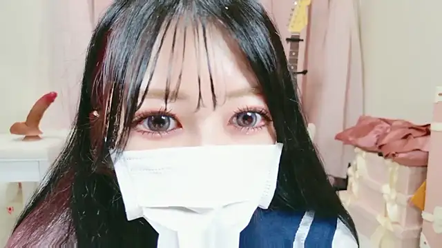 Megu-mimi online show from April 5, 7:15 am