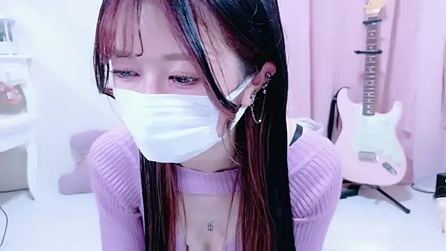 Megu-mimi online show from October 13, 9:55 am