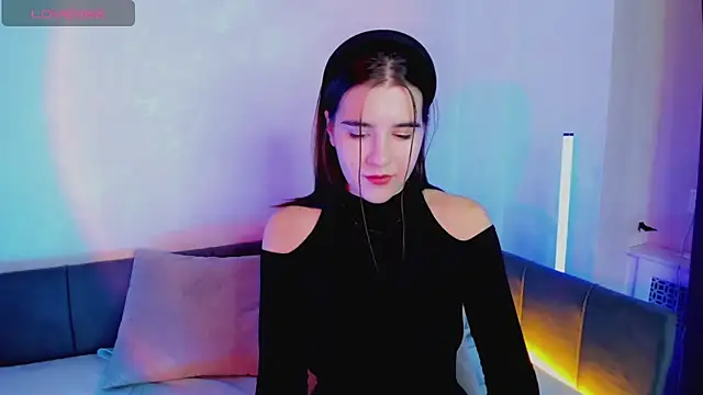 Snapshot of Sweetie_Catt chatting on March 2, 8:38 am Sweetie Catt online show from March 2, 8:38 am