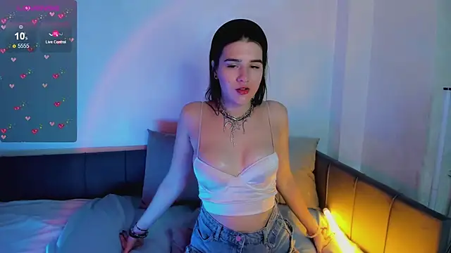 Snapshot of Sweetie_Catt chatting on March 15, 12:02 pm Sweetie Catt online show from March 15, 12:02 pm