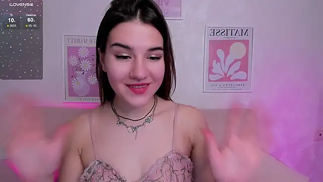 Snapshot of Sweetie_Catt chatting on October 17, 8:39 am Sweetie Catt online show from October 17, 8:39 am