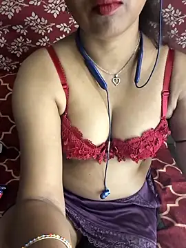 Cute Jiyaa online show from March 31, 6:43 pm