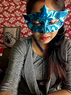 Cute Jiyaa online show from January 6, 7:40 pm