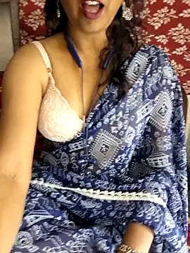 Cute Jiyaa online show from April 5, 5:19 pm