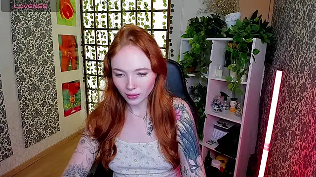 Maya Light online show from September 24, 2:07 am