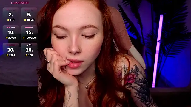 Maya Light online show from March 28, 2:12 am