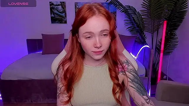 Maya Light online show from September 22, 1:55 am