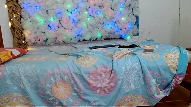 Snapshot of star99crazygirl chatting on September 26, 11:33 pm star99crazygirl online show from September 26, 11:33 pm