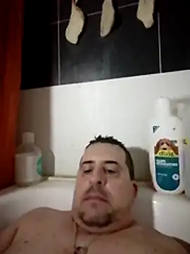 Usame como quieras online show from March 21, 1:26 pm